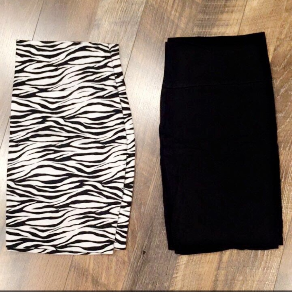 (2) Pair Bodycon Skirts Black/White